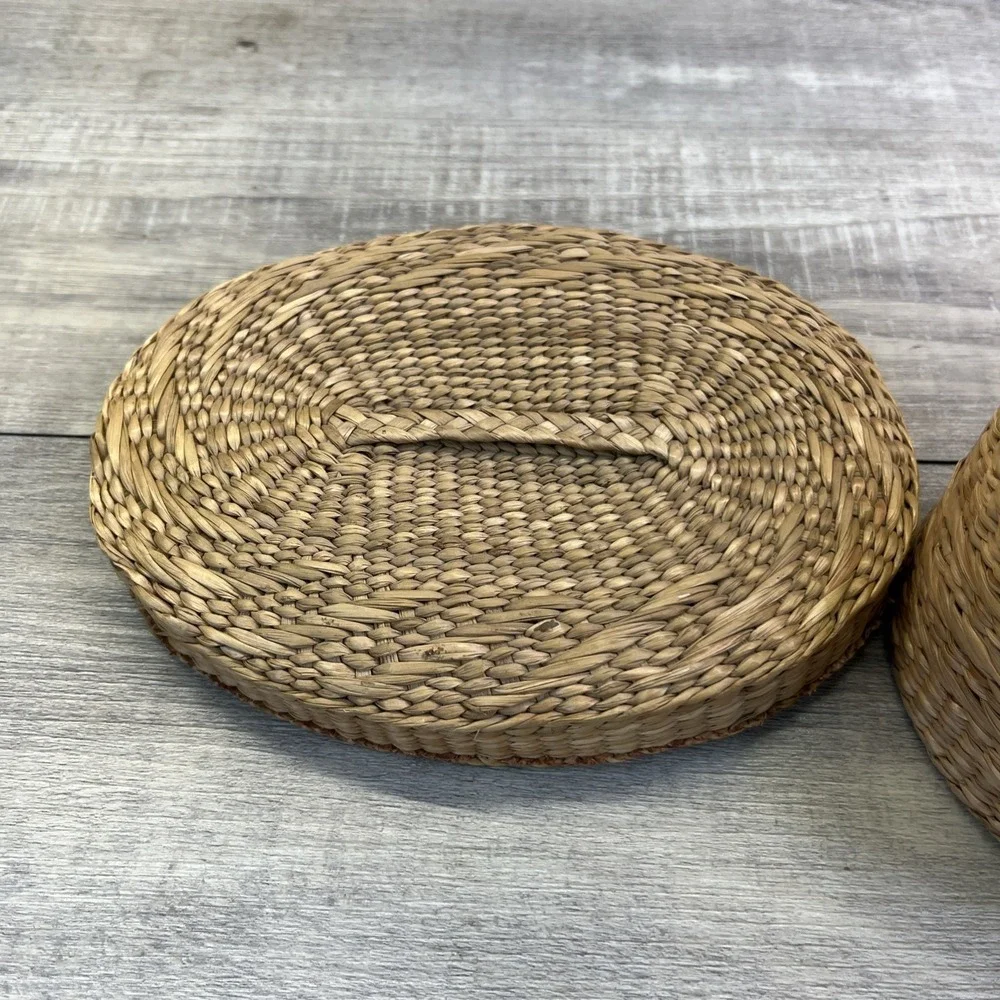 Sweet Grass Woven Basket with Lid 6x5x3x Vintage Primitive Natural Material
